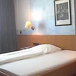 Enjoyhotel Garni Stuttgart Parkplatz Sprinter Penny Etank Hotel