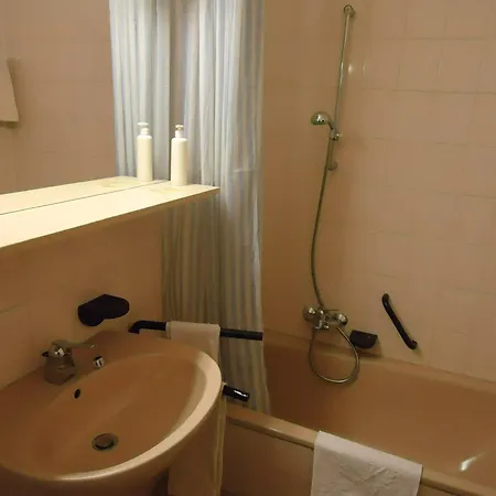 Enjoyhotel Garni Stuttgart Parkplatz Sprinter Penny Etank