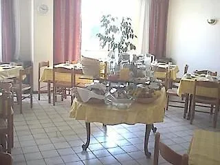 Enjoyhotel Garni Stuttgart Parkplatz Sprinter Penny Otel