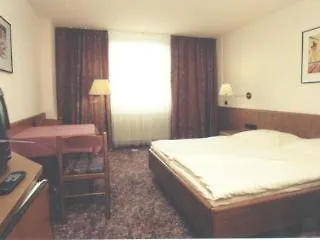 Hotel Enjoyhotel Garni Stuttgart