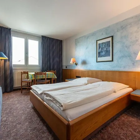Hotell Enjoyhotel Garni Stuttgart Parkplatz Sprinter Penny Etank Korntal-Münchingen