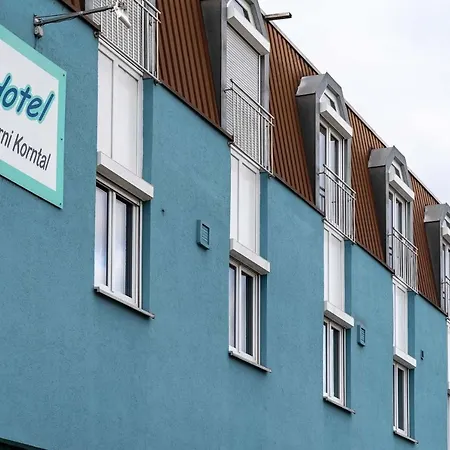 Enjoyhotel Garni Stuttgart Parkplatz Sprinter Penny Etank