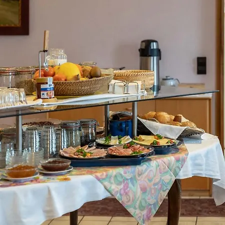 Enjoyhotel Garni Stuttgart Parkplatz Sprinter Penny Etank 2*