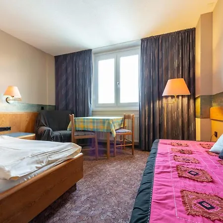 Hotel Enjoyhotel Garni Stuttgart 2*