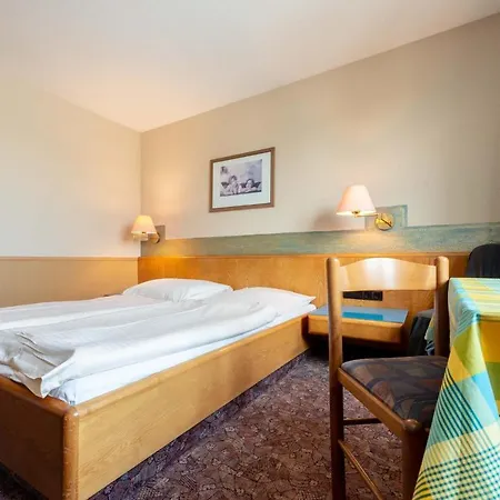 Enjoyhotel Garni Stuttgart Parkplatz Sprinter Penny Etank Hotel