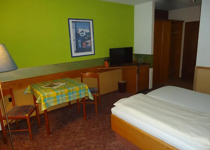 호텔 Enjoyhotel Garni Stuttgart Parkplatz Sprinter Penny Etank