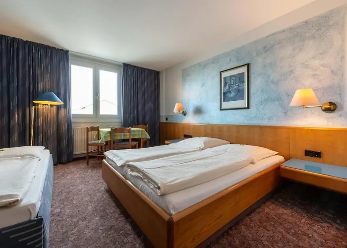 호텔 Enjoyhotel Garni Stuttgart Parkplatz Sprinter Penny Etank 코른탈뮨힌겐