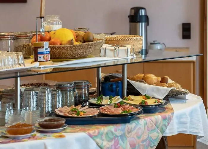 Enjoyhotel Garni Stuttgart Parkplatz Sprinter Penny Etank 2*