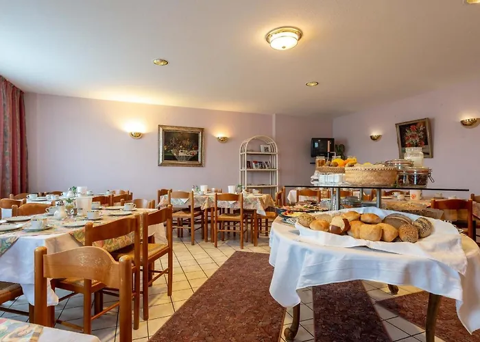 Enjoyhotel Garni Stuttgart Parkplatz Sprinter Penny Etank 호텔 2*